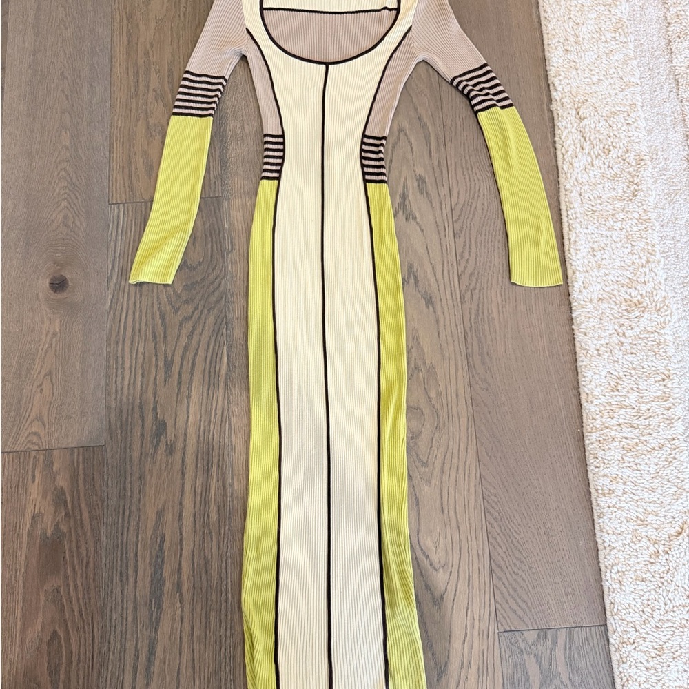 Fashion Nova bodycon long sleeve dress